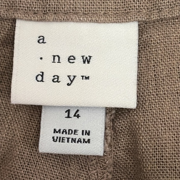 A New Day Linen Blend Cargo Pants Straight Leg Adjustable Ankle Size 14 Brown - Picture 8 of 15